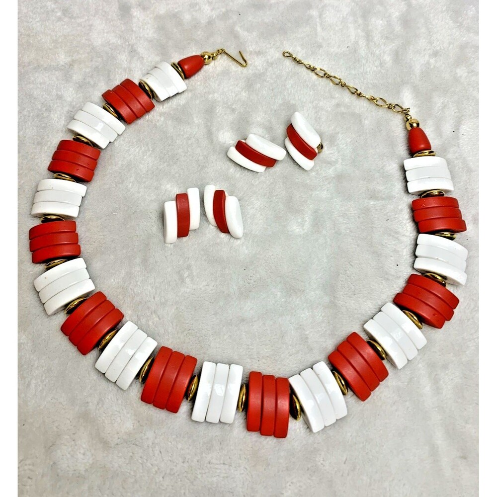 Vintage Mod Red White Acrylic Disc Necklace Earring Set 60s 70s Retro